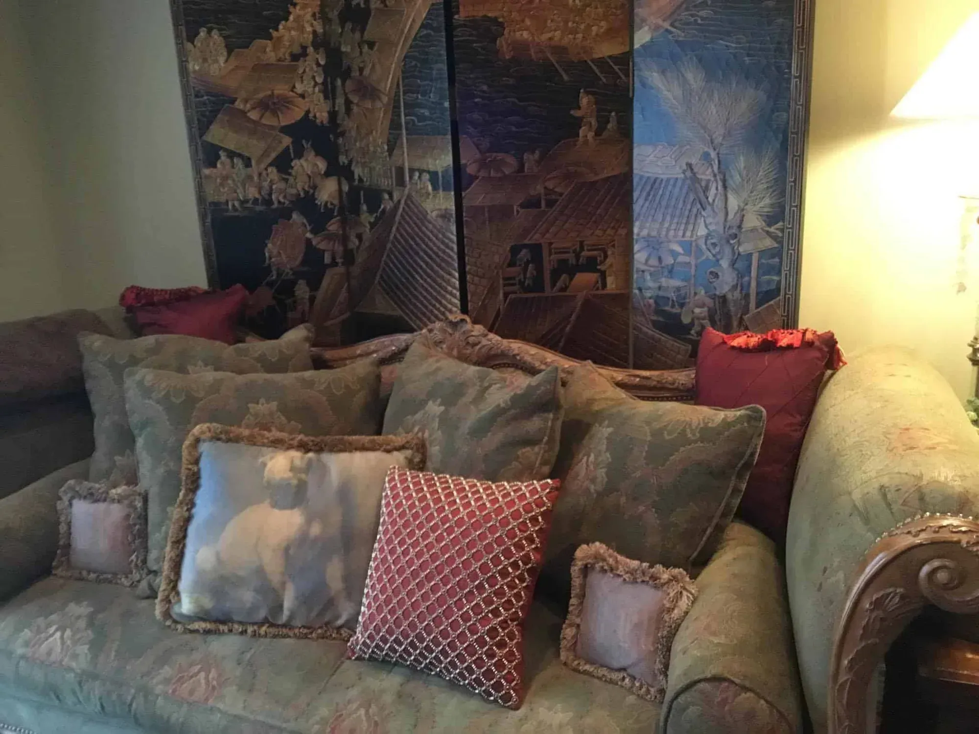 Heritage House Fine Furniture and Accessories - Collectibles