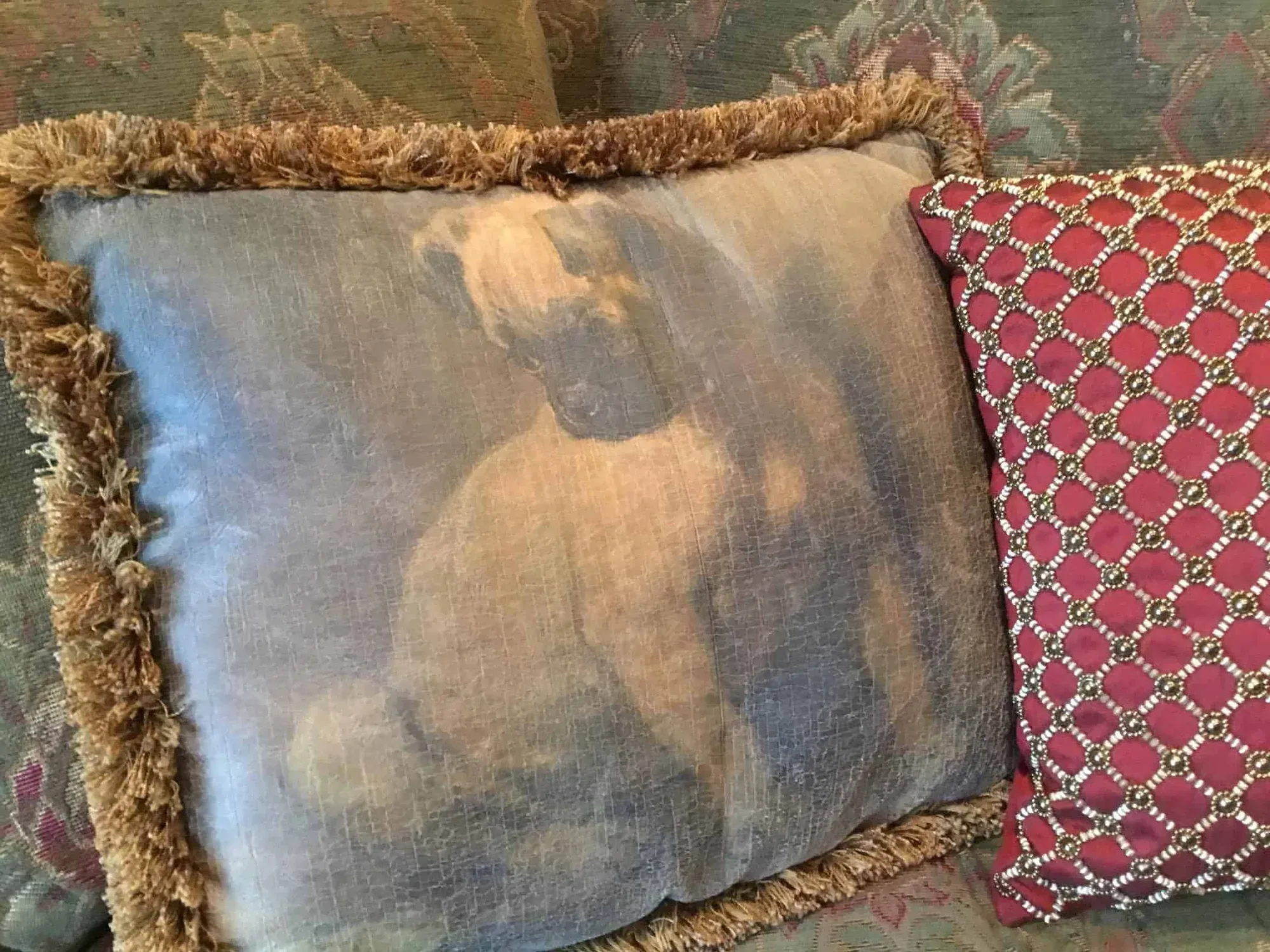 Heritage House Fine Furniture and Accessories - Silk Pillows